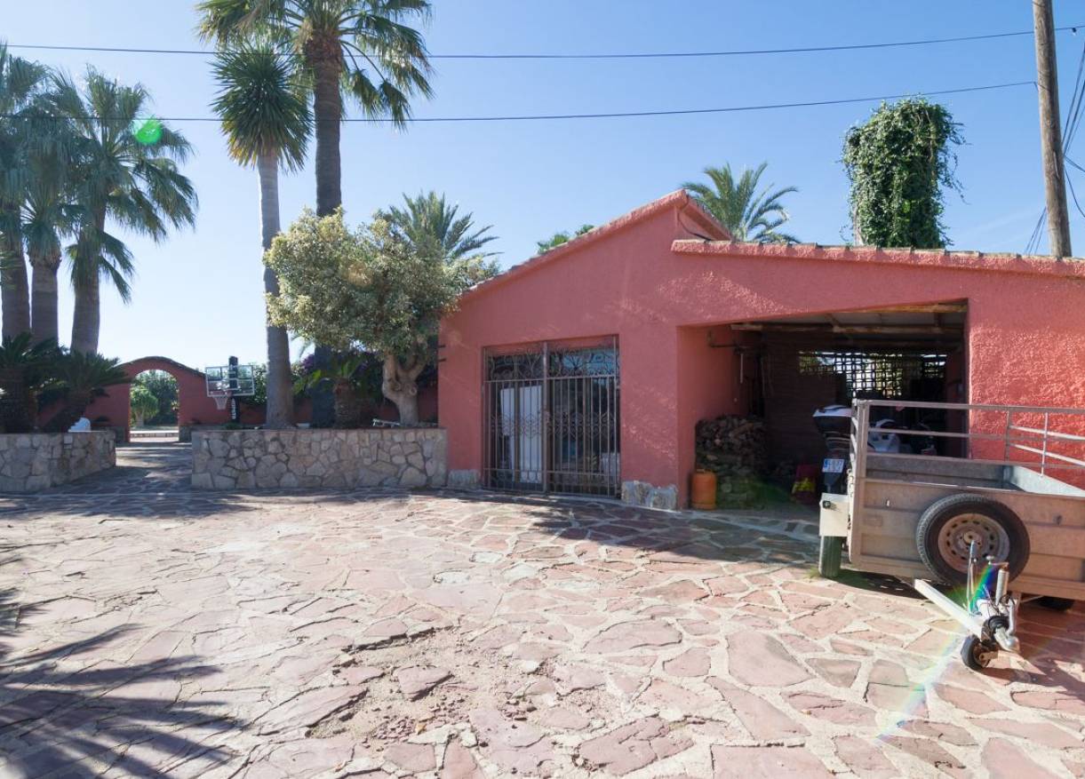 Bestaand - Finca - Denia