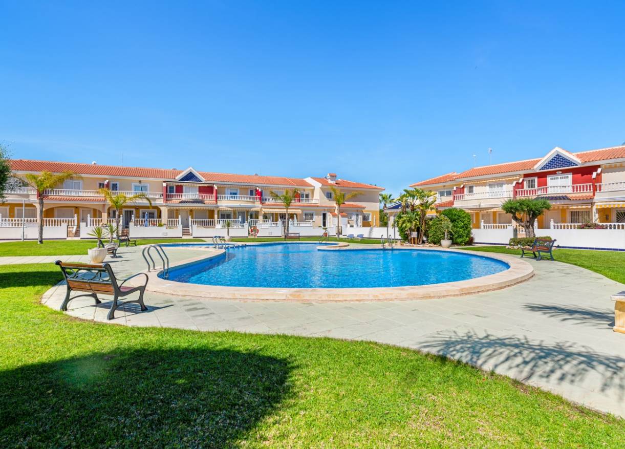 Bestaand - Townhouse / Semi-detached - Ciudad Quesada - Doña Pepa