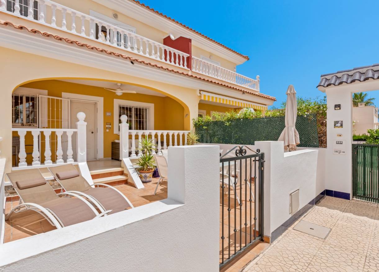 Bestaand - Townhouse / Semi-detached - Ciudad Quesada - Doña Pepa