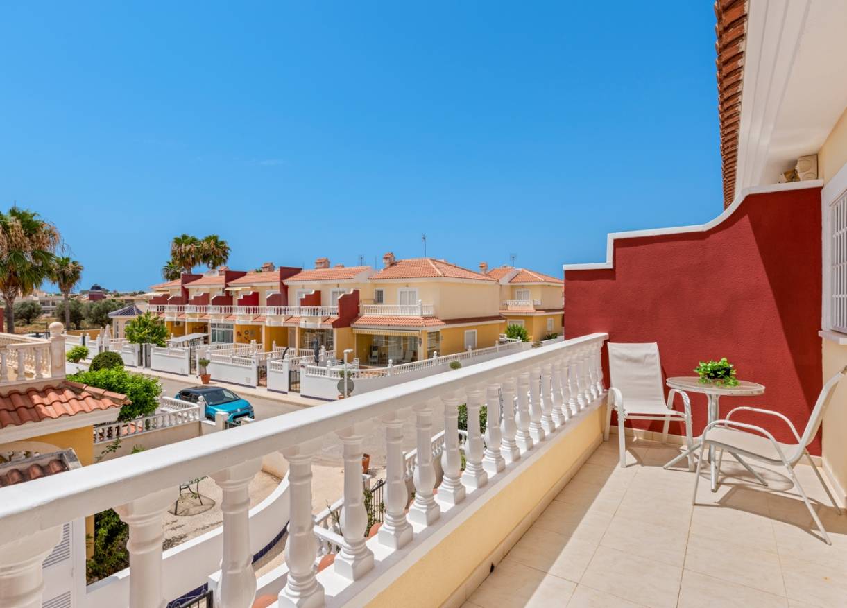 Bestaand - Townhouse / Semi-detached - Ciudad Quesada - Doña Pepa