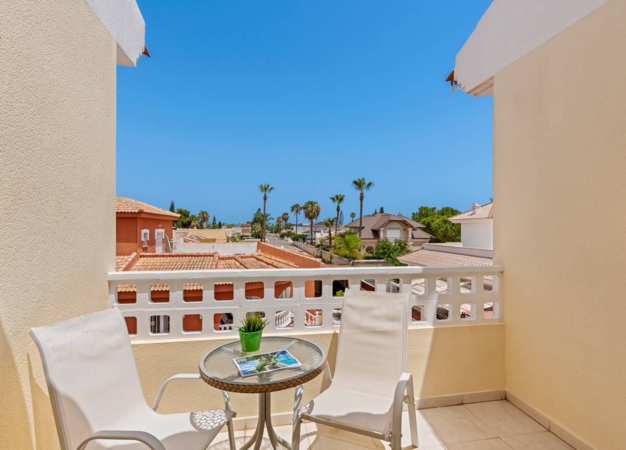 Bestaand - Townhouse / Semi-detached - Ciudad Quesada - Doña Pepa