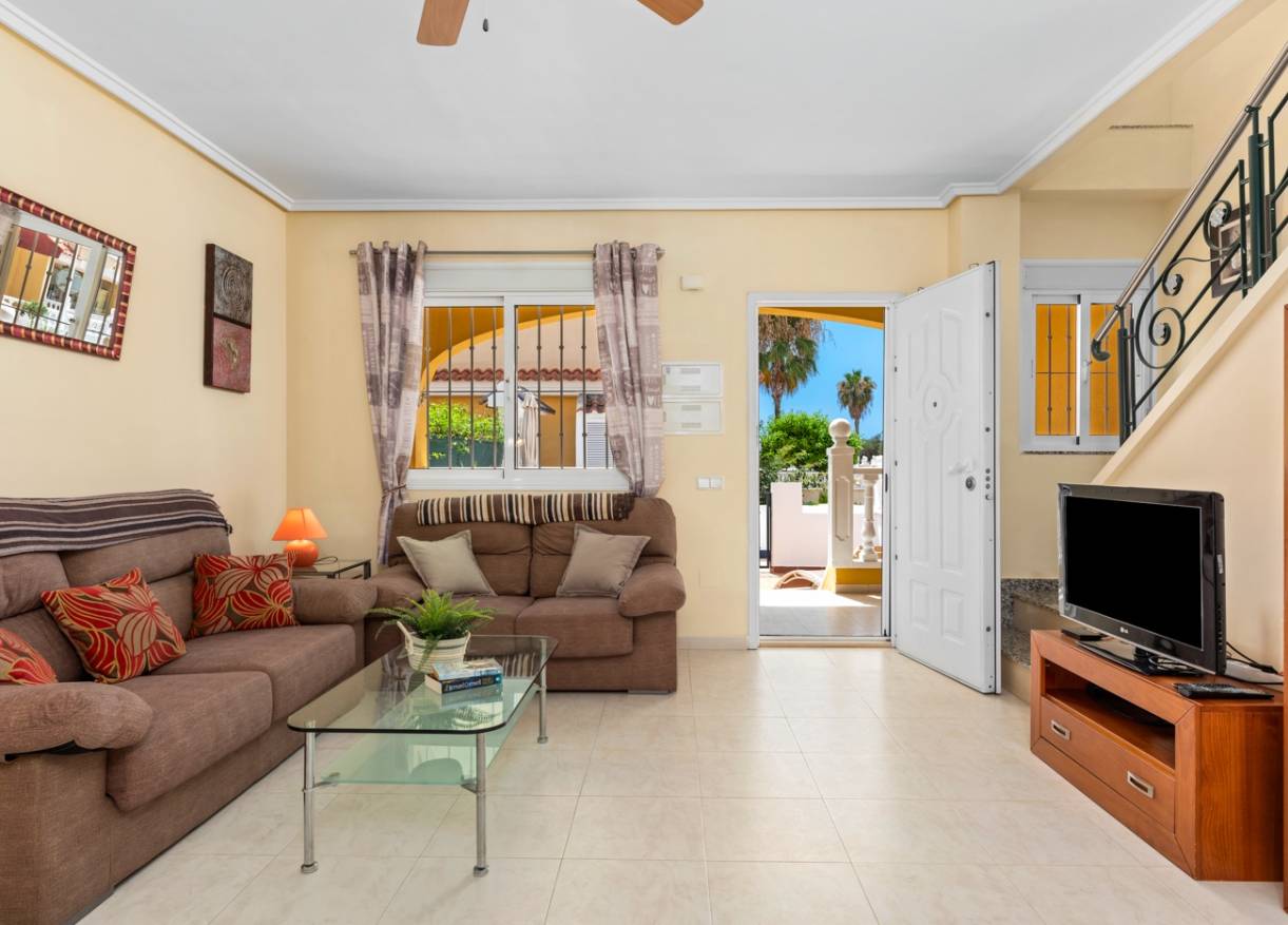 Bestaand - Townhouse / Semi-detached - Ciudad Quesada - Doña Pepa