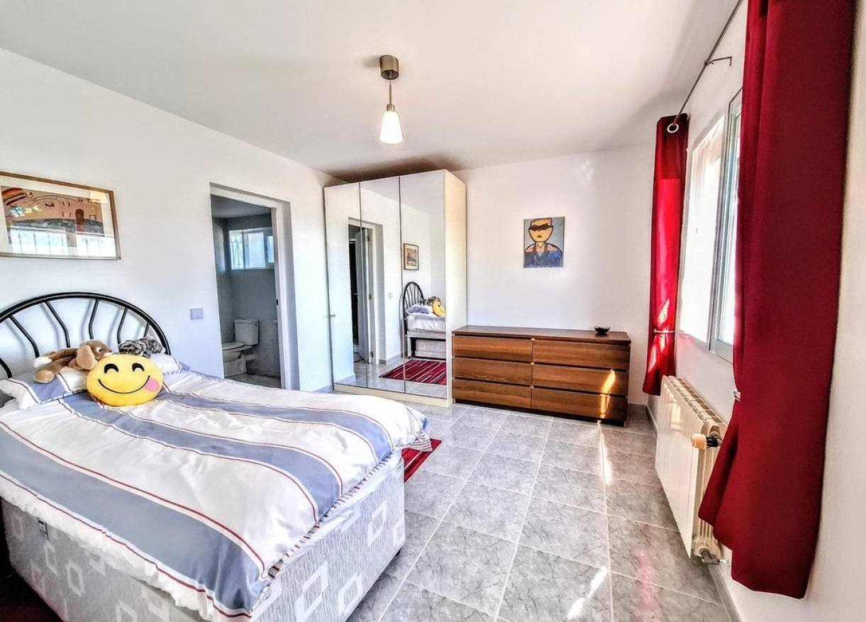 Bestaand - Villa - Orba Valley - Orba Vallei