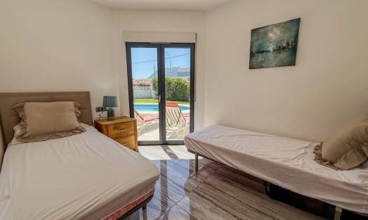 Bestaand - Villa - Denia