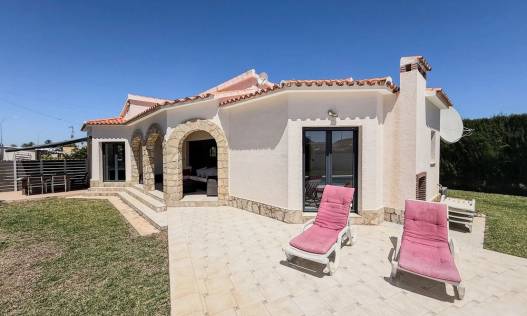 Bestaand - Villa - Denia