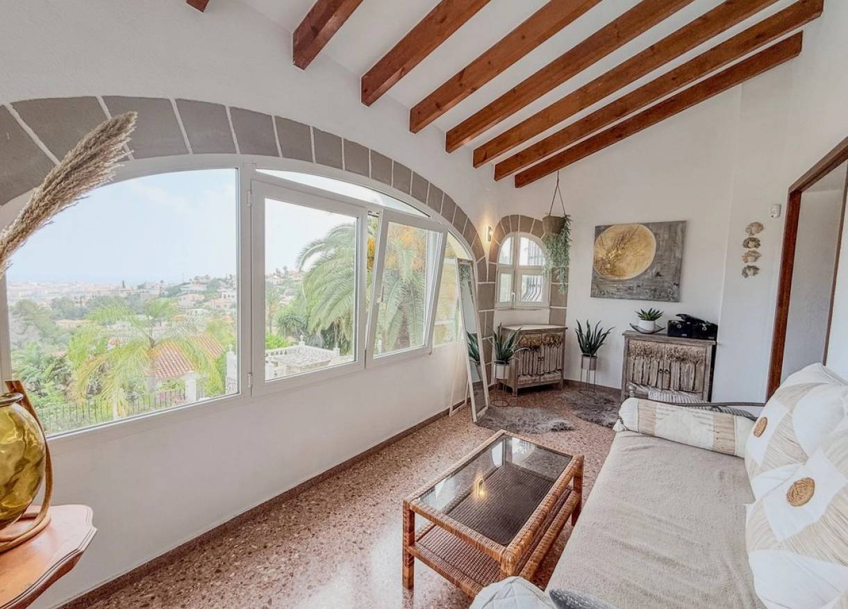 Bestaand - Villa - Denia
