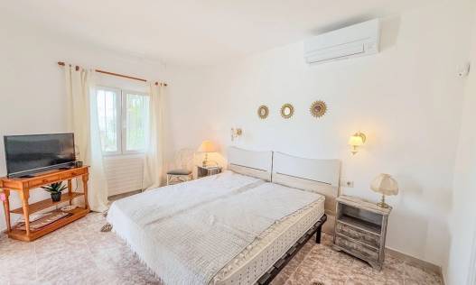 Bestaand - Villa - Denia