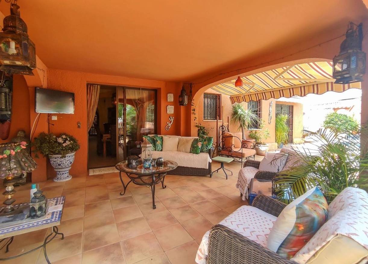 Bestaand - Villa - Orba Valley - Orba Vallei