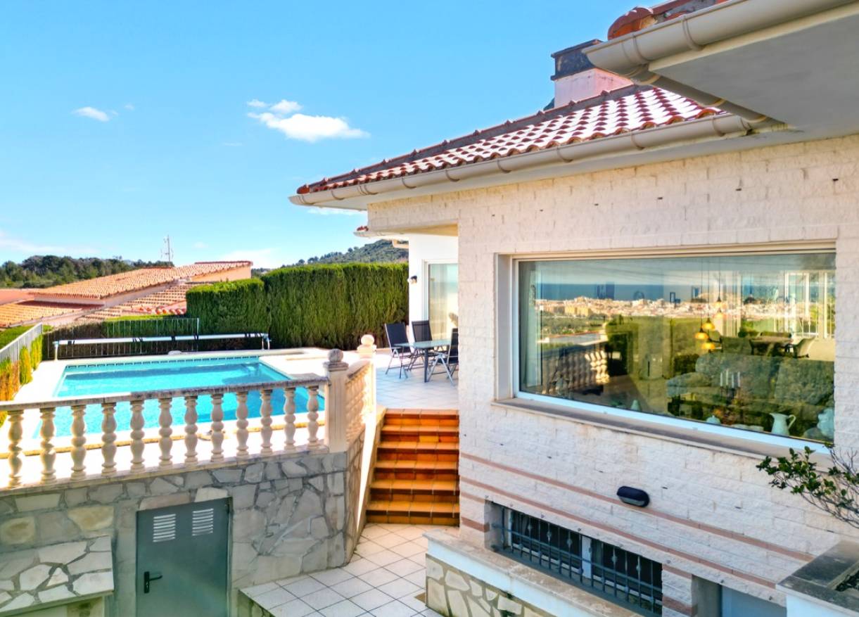 Bestaand - Villa - Denia