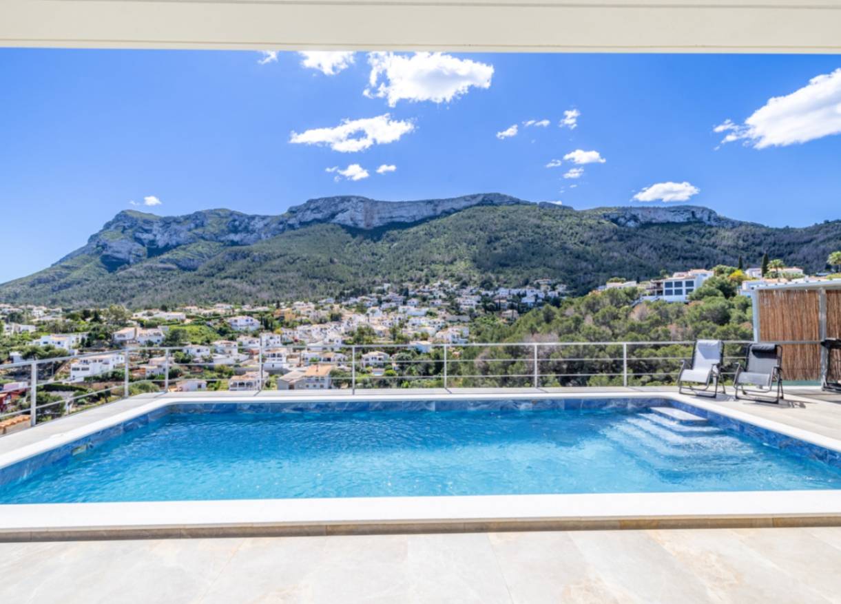 Bestaand - Villa - Denia
