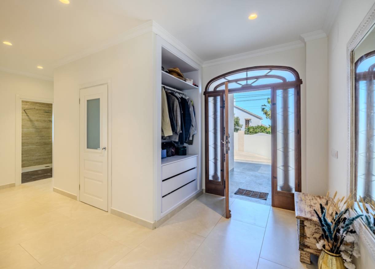 Bestaand - Villa - Denia