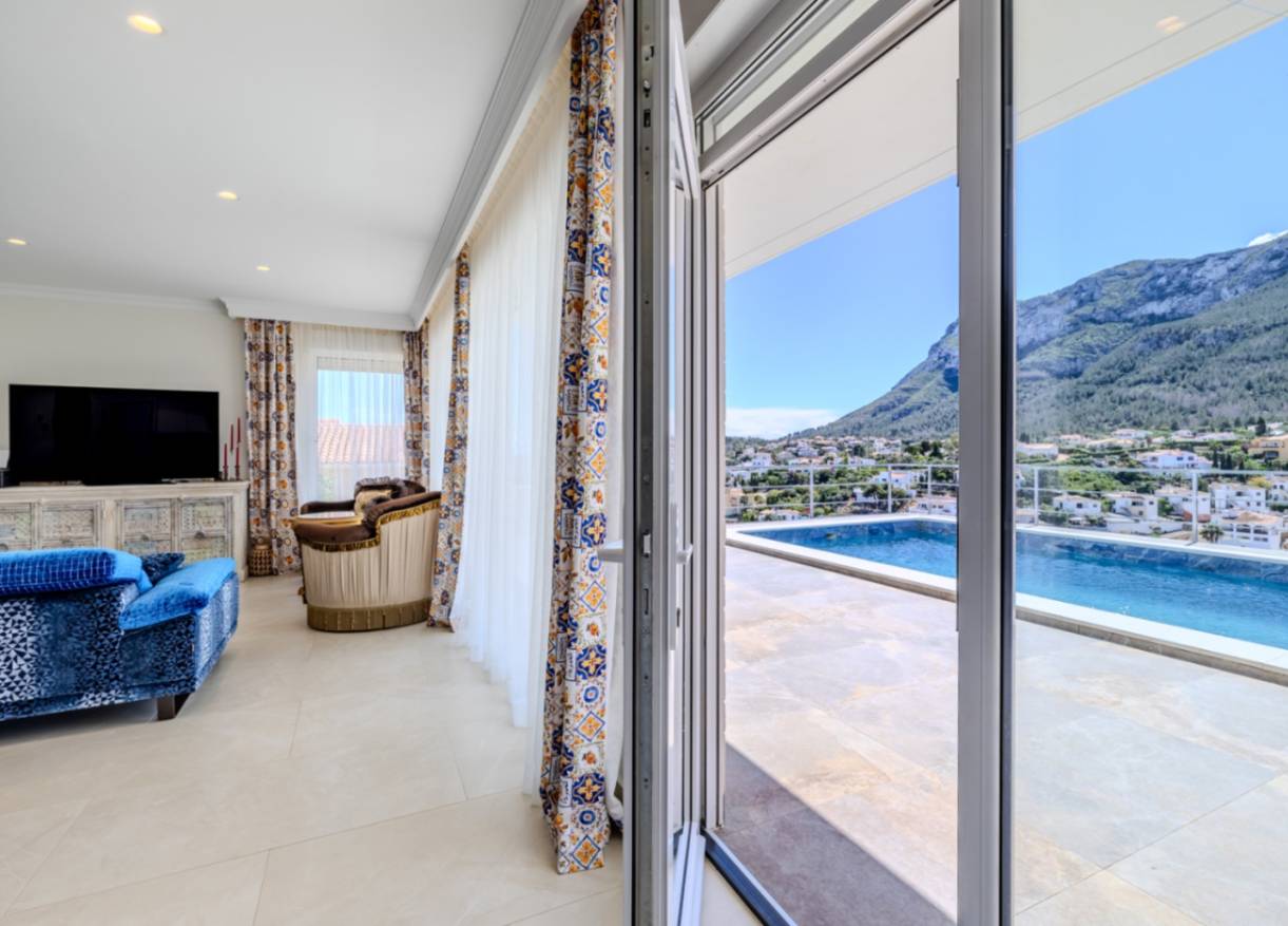 Bestaand - Villa - Denia
