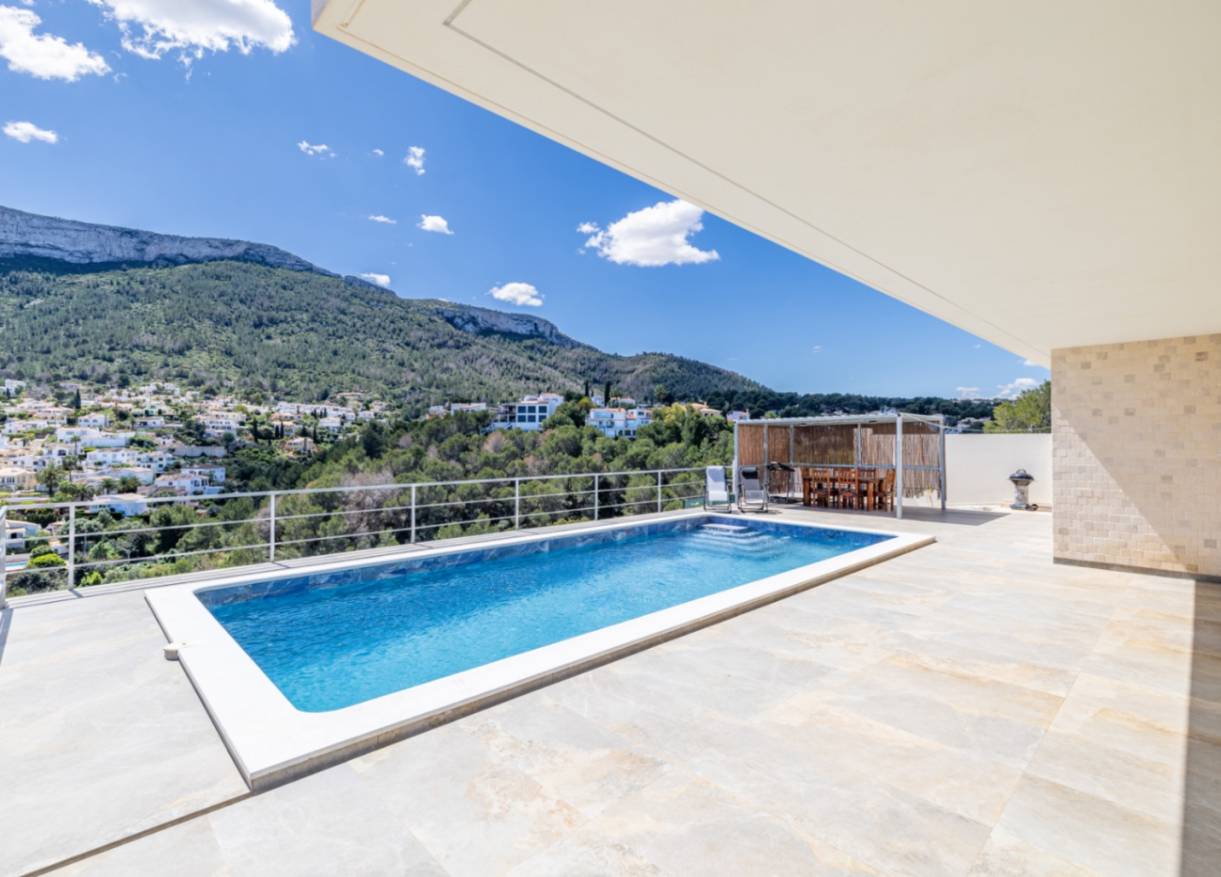 Bestaand - Villa - Denia