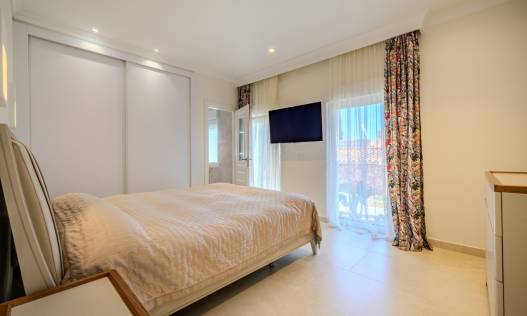 Bestaand - Villa - Denia