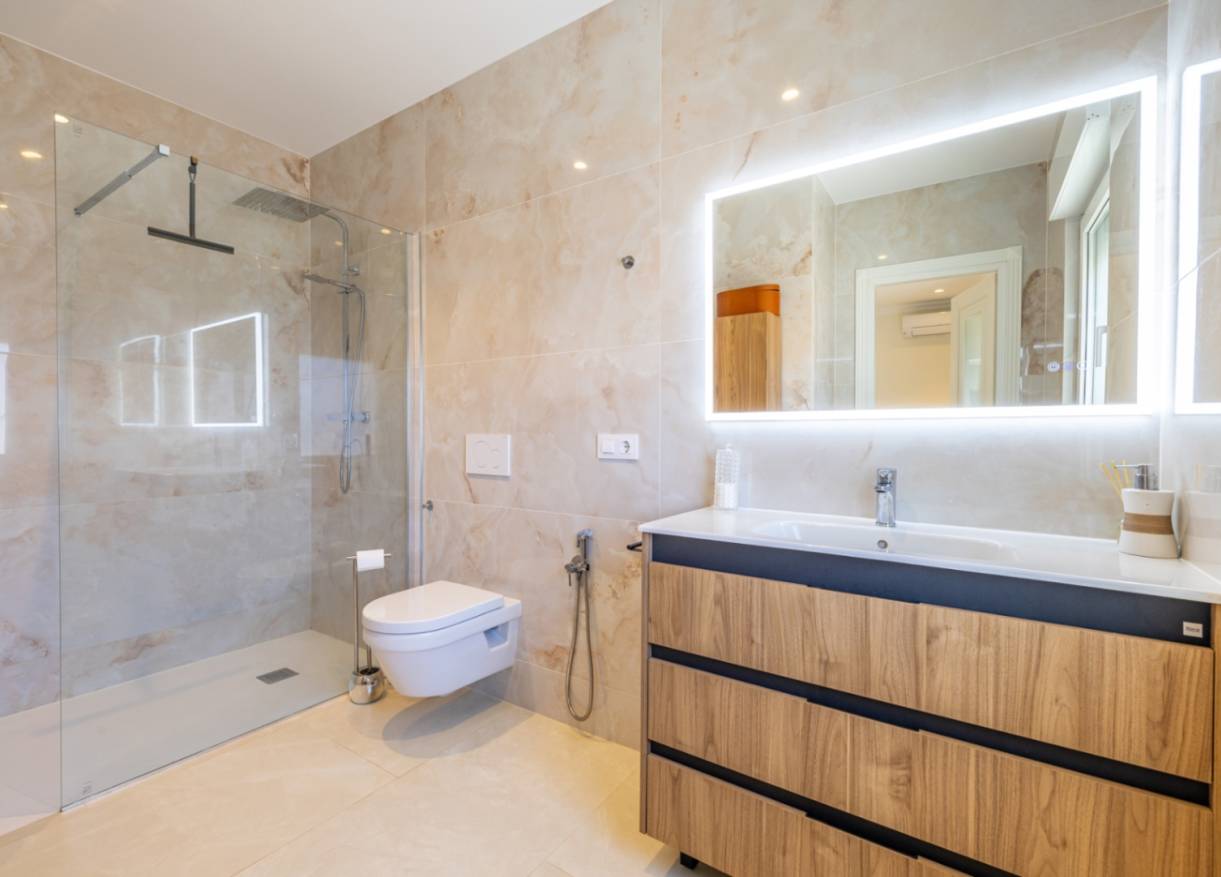 Bestaand - Villa - Denia
