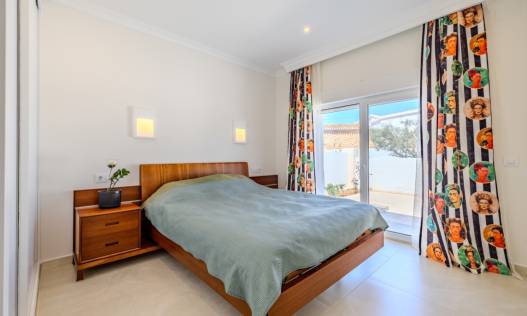 Bestaand - Villa - Denia