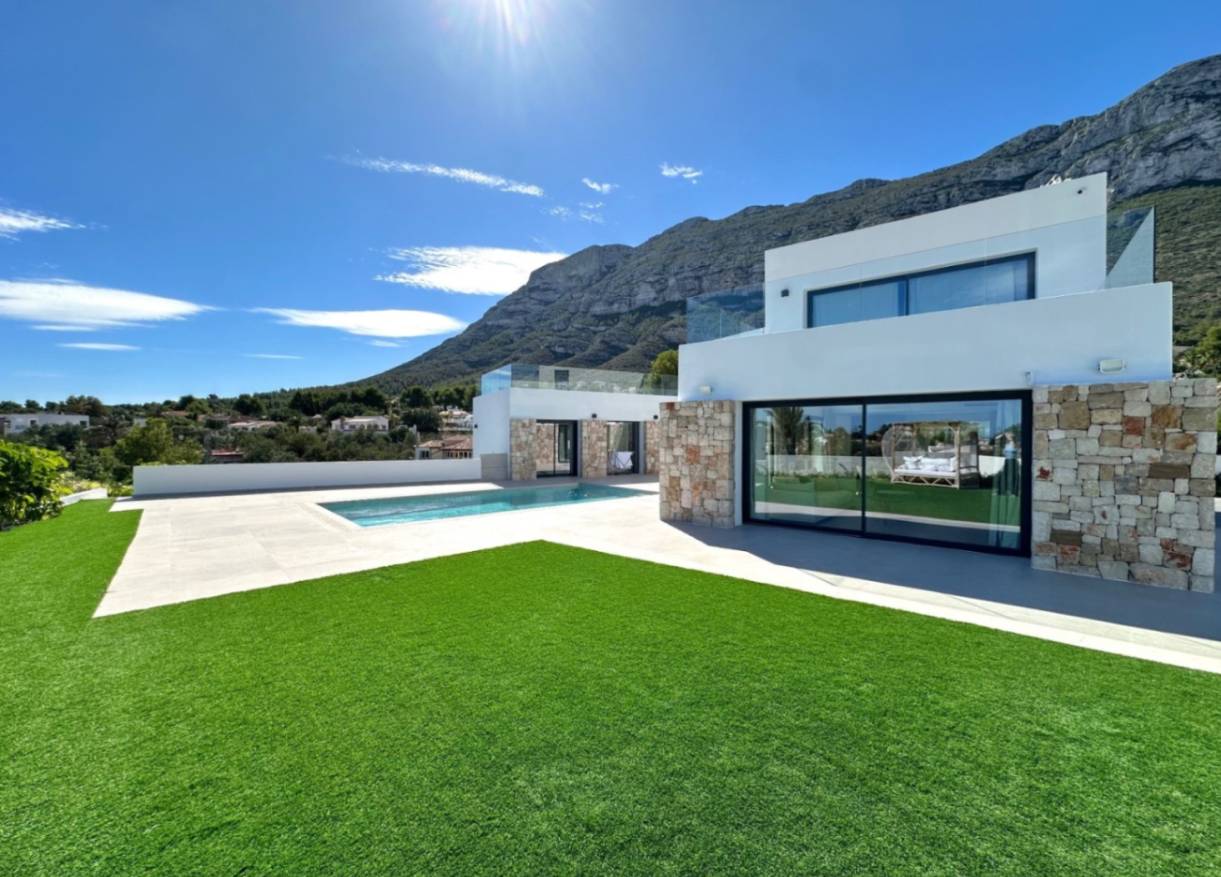 Bestaand - Villa - Denia