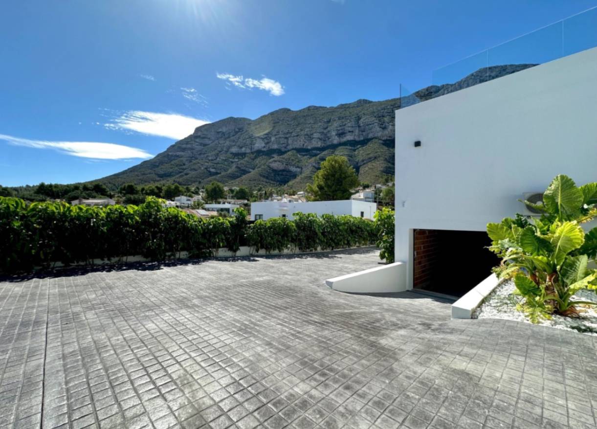 Bestaand - Villa - Denia