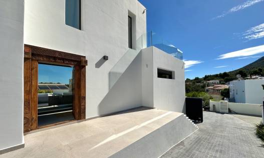 Bestaand - Villa - Denia