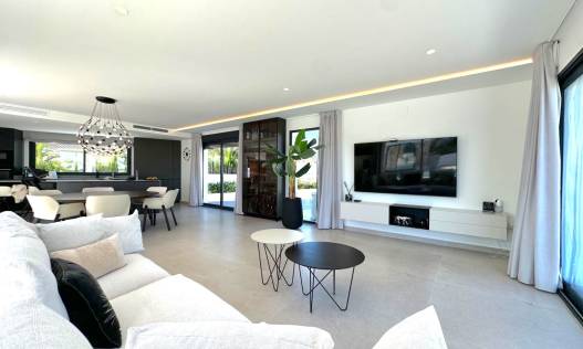 Bestaand - Villa - Denia