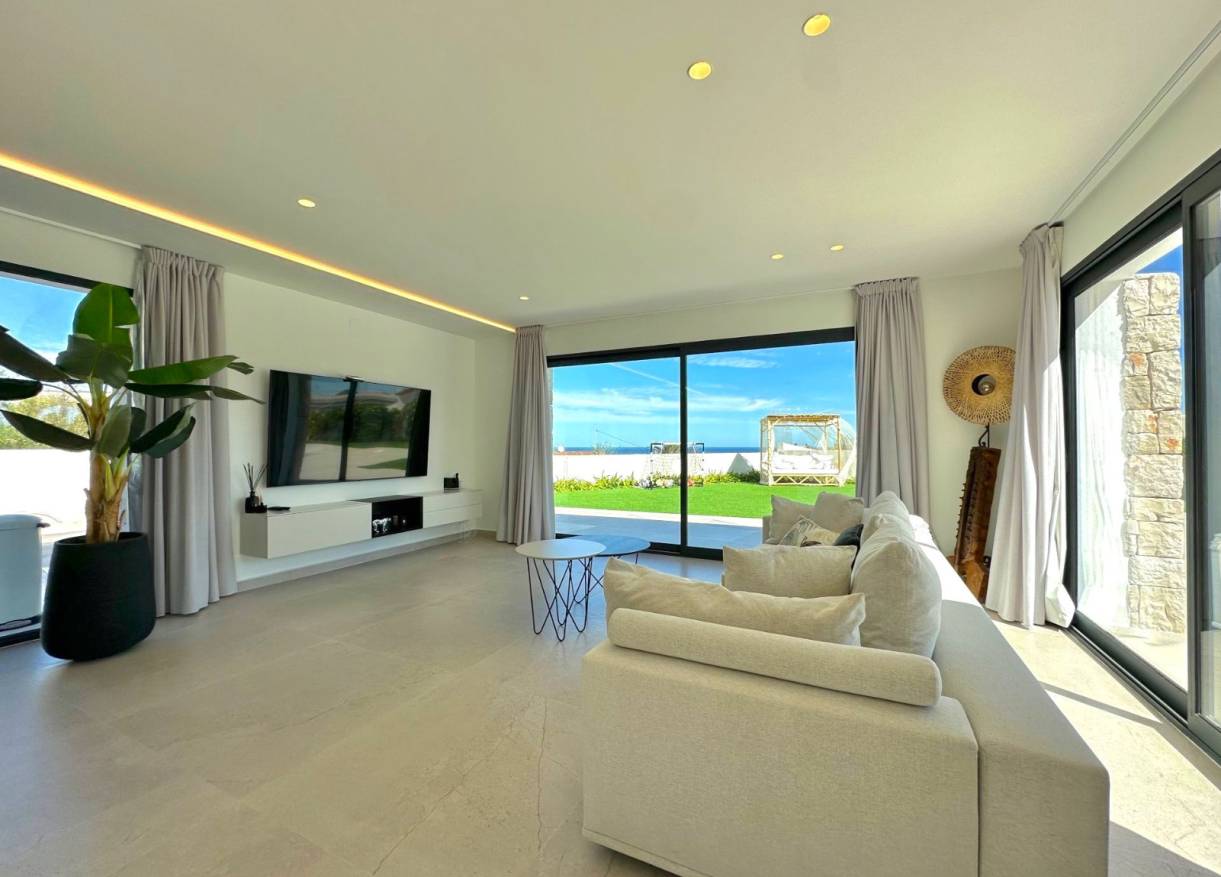 Bestaand - Villa - Denia