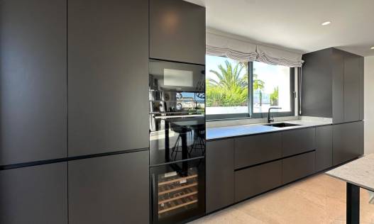 Bestaand - Villa - Denia