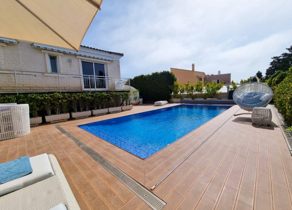 Bestaand - Villa - Torrevieja