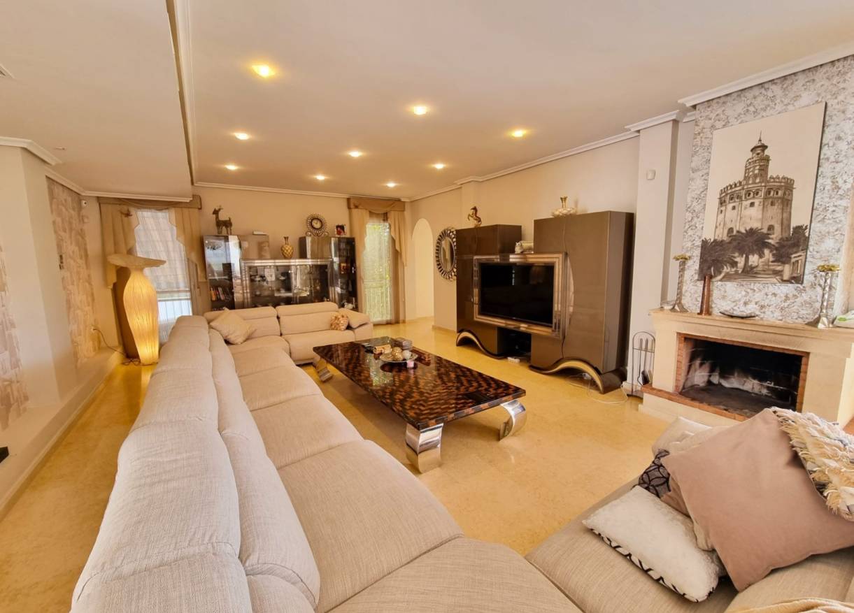 Bestaand - Villa - Torrevieja