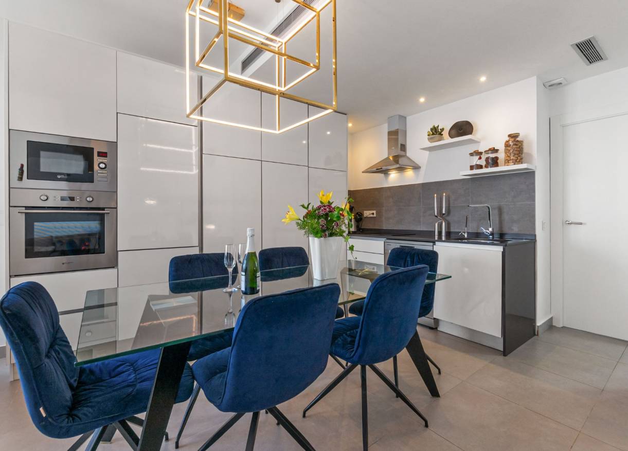 Bestaand - Villa - Orihuela Costa - Villamartin