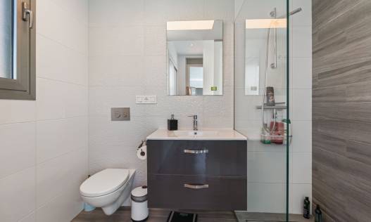 Bestaand - Villa - Orihuela Costa - Villamartin