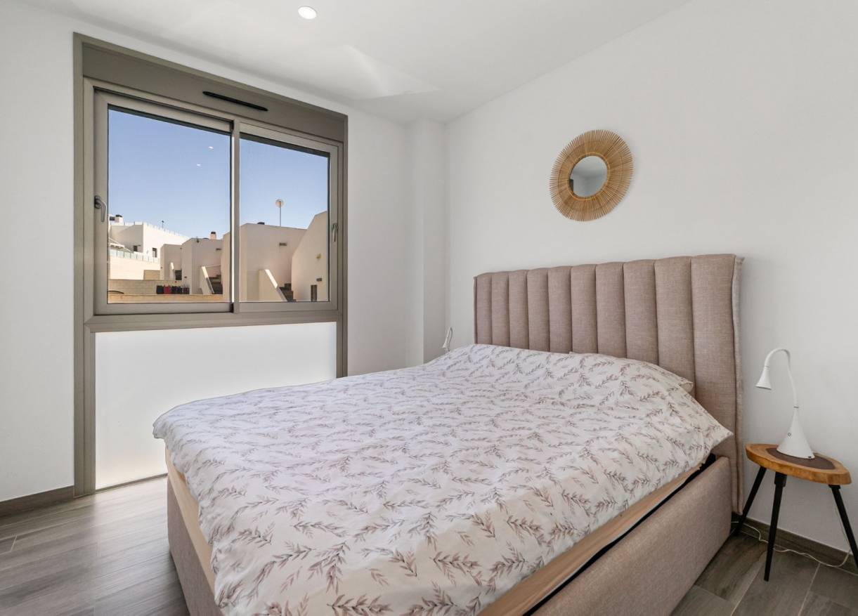 Bestaand - Villa - Orihuela Costa - Villamartin