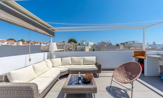 Bestaand - Villa - Orihuela Costa - Villamartin