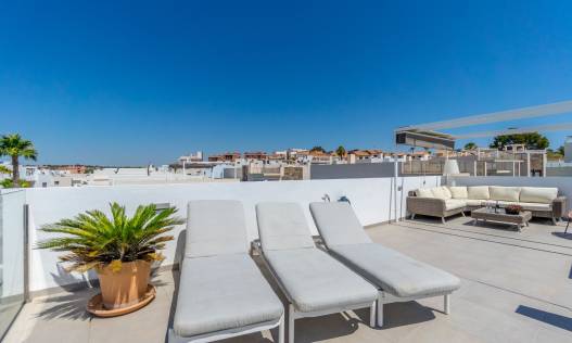 Bestaand - Villa - Orihuela Costa - Villamartin