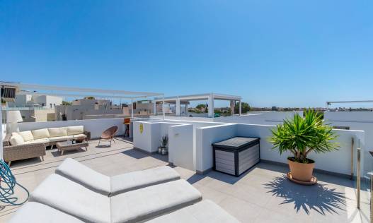 Bestaand - Villa - Orihuela Costa - Villamartin