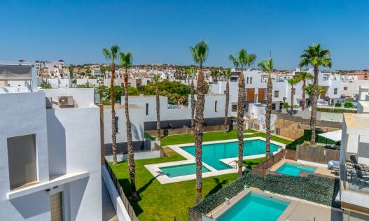 Bestaand - Villa - Orihuela Costa - Villamartin