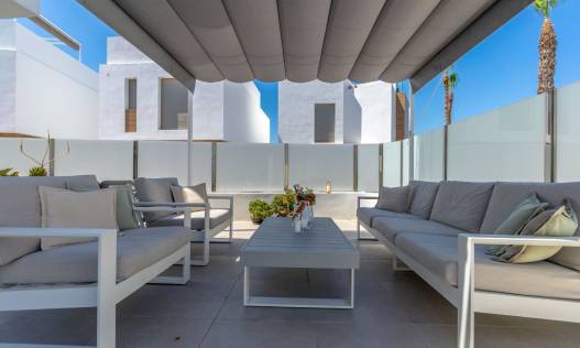 Bestaand - Villa - Orihuela Costa - Villamartin