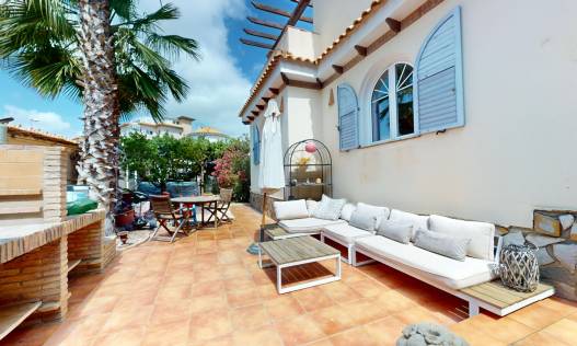 Bestaand - Villa - Orihuela Costa - La Zenia