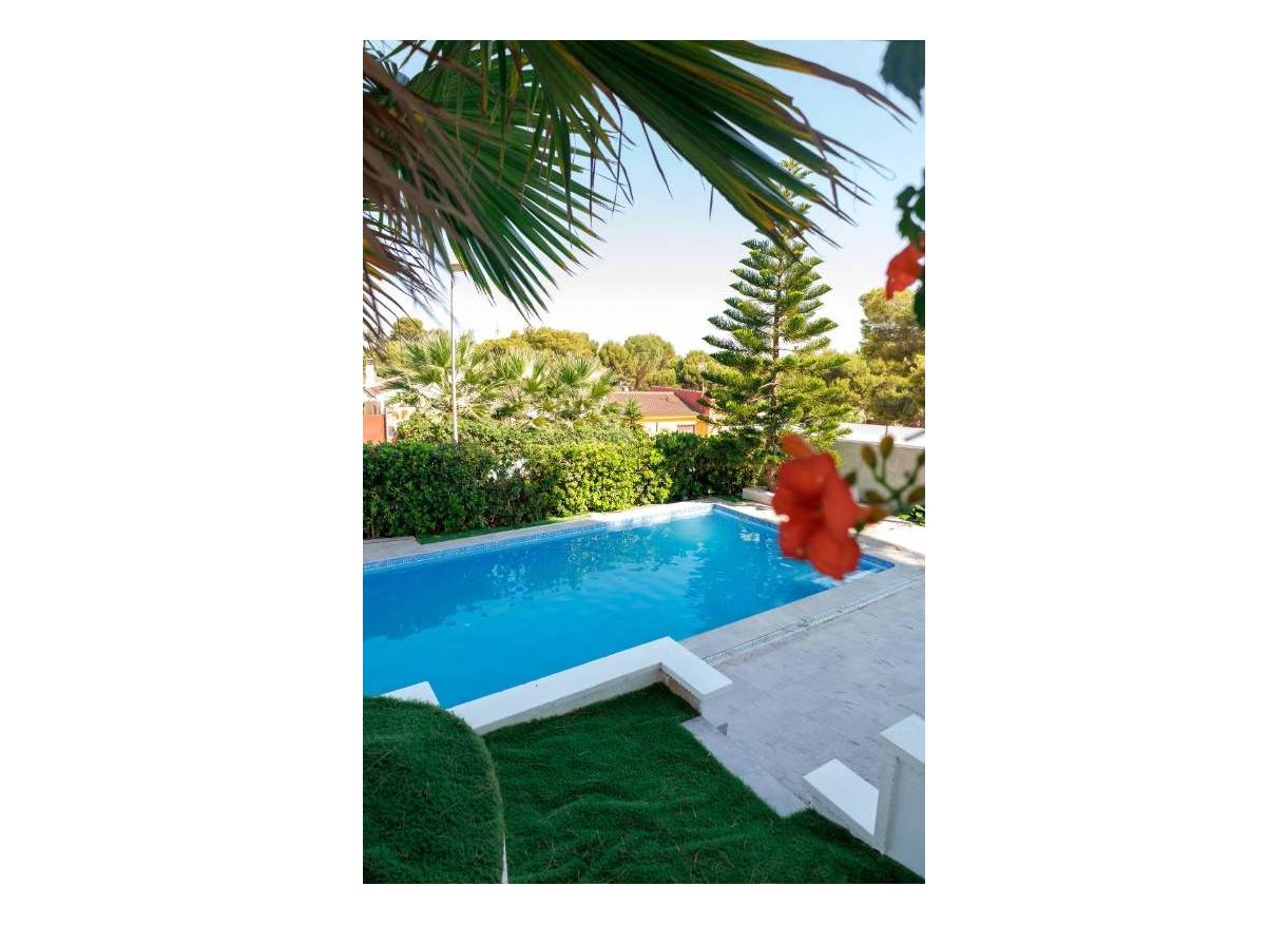 Nieuwbouw - Villa - Torrevieja - Los Balcones