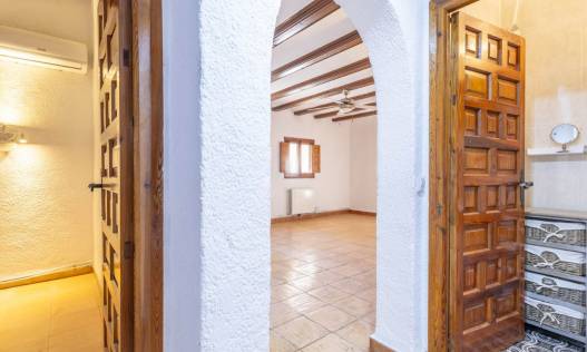 Bestaand - Villa - Jávea - Montgo