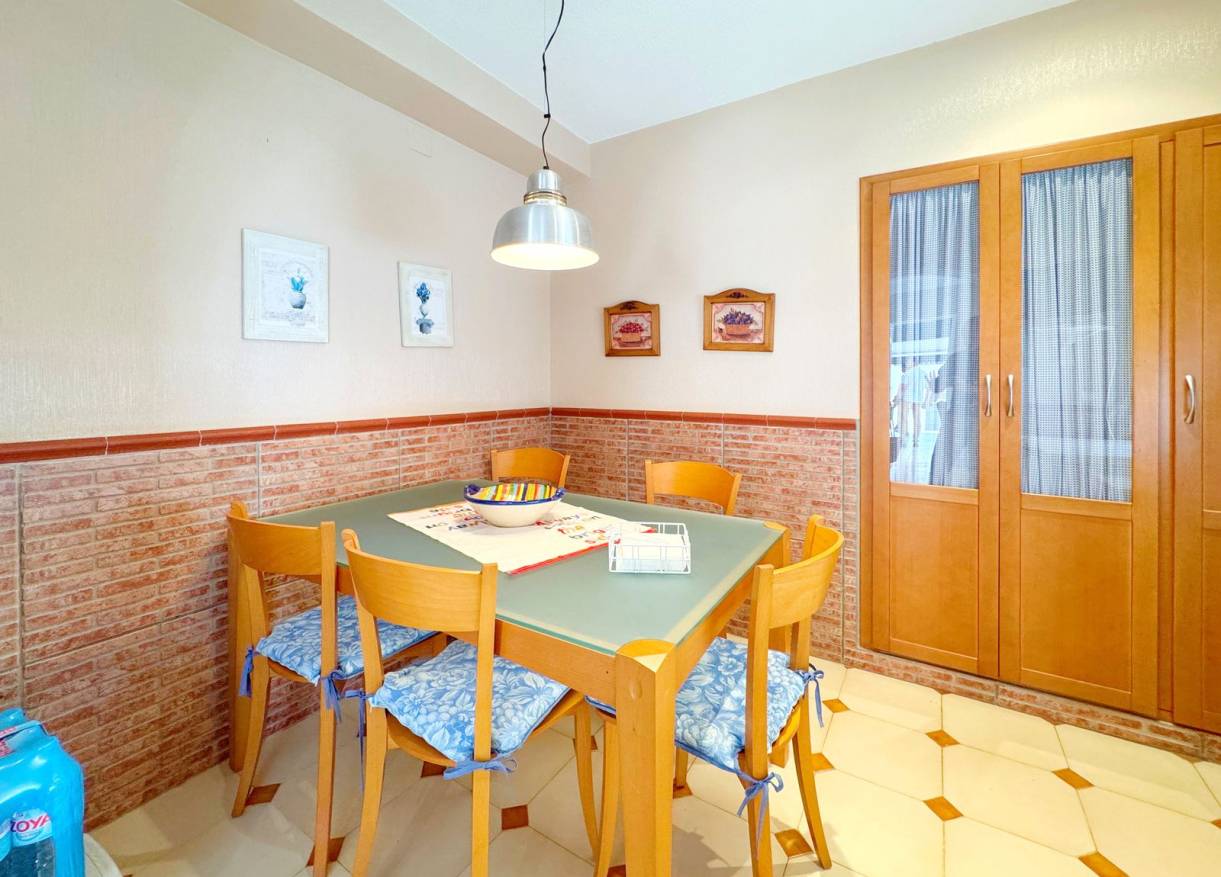 Bestaand - Villa - Torrevieja - Rocio del Mar