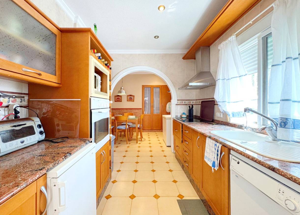 Bestaand - Villa - Torrevieja - Rocio del Mar