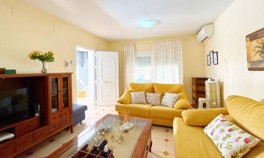 Bestaand - Villa - Torrevieja - Rocio del Mar