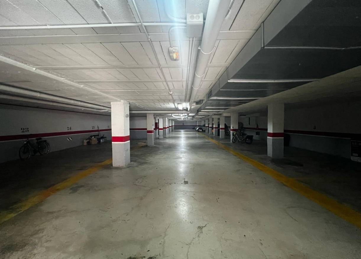 Bestaand - Garage - Torrevieja