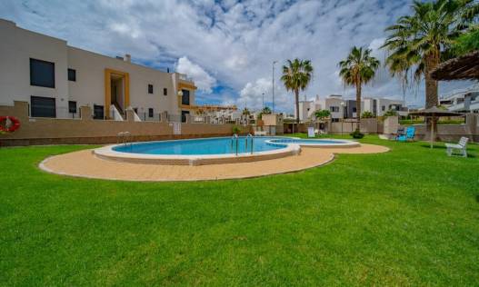 Bestaand - Townhouse / Semi-detached - Orihuela Costa - Pau 26