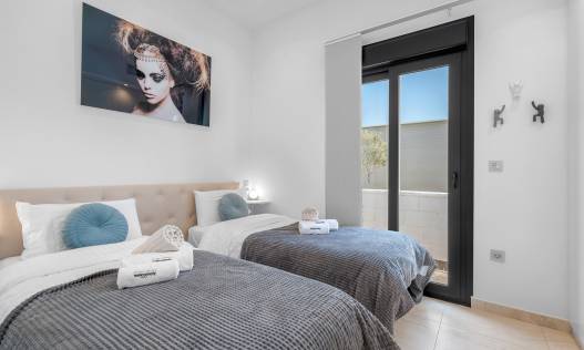 Bestaand - Villa - Orihuela Costa - Villamartin