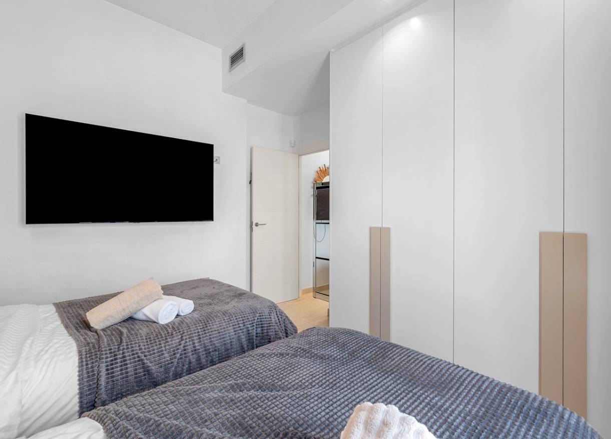Bestaand - Villa - Orihuela Costa - Villamartin