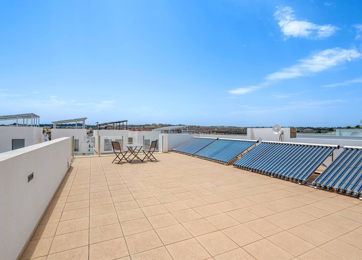 Bestaand - Villa - Orihuela Costa - Villamartin