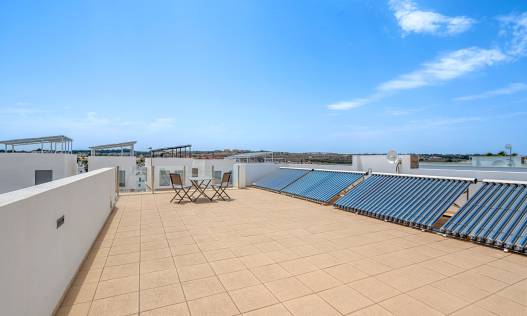 Bestaand - Villa - Orihuela Costa - Villamartin