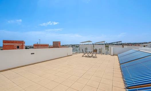 Bestaand - Villa - Orihuela Costa - Villamartin