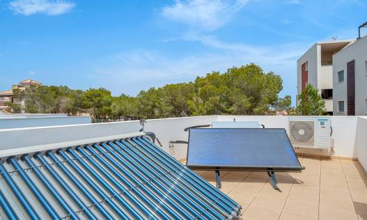 Bestaand - Villa - Orihuela Costa - Villamartin